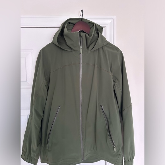 Lululemon Athletica Full Zip up Jacket CA 35801/RN 106259 E4 - Women’s Sz 4 - Picture 2 of 11